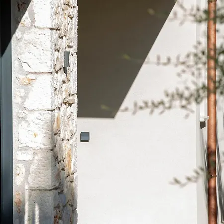 Nina S Summer House A Brand-new Seaview Sanctuary Vila