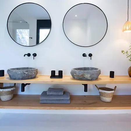 Nina S Summer House A Brand-new Seaview Sanctuary Vila
